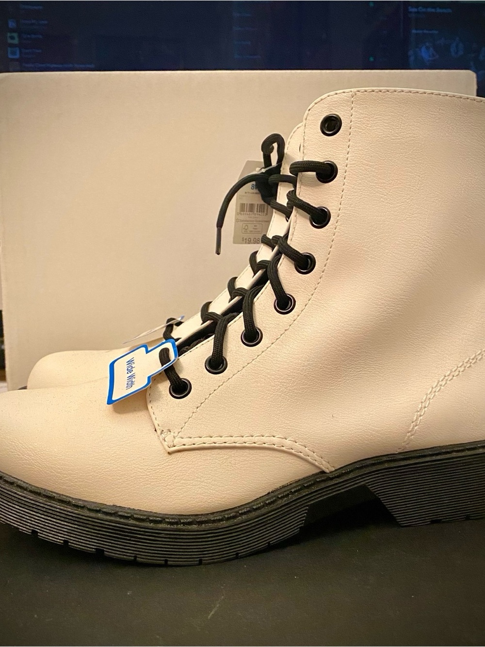 Women’s White Lace-Up Combat Boots - Unbranded